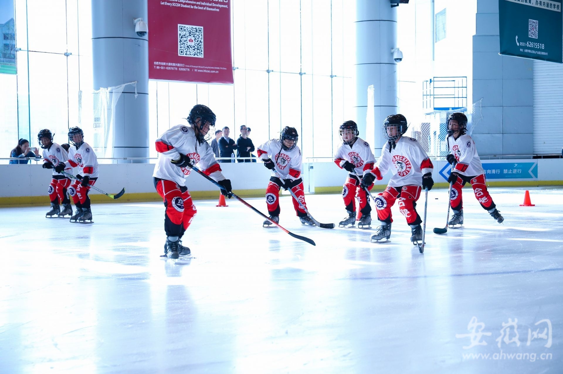结缘冰雪|安徽首支“轮转冰”青少年冰球队即将出征
