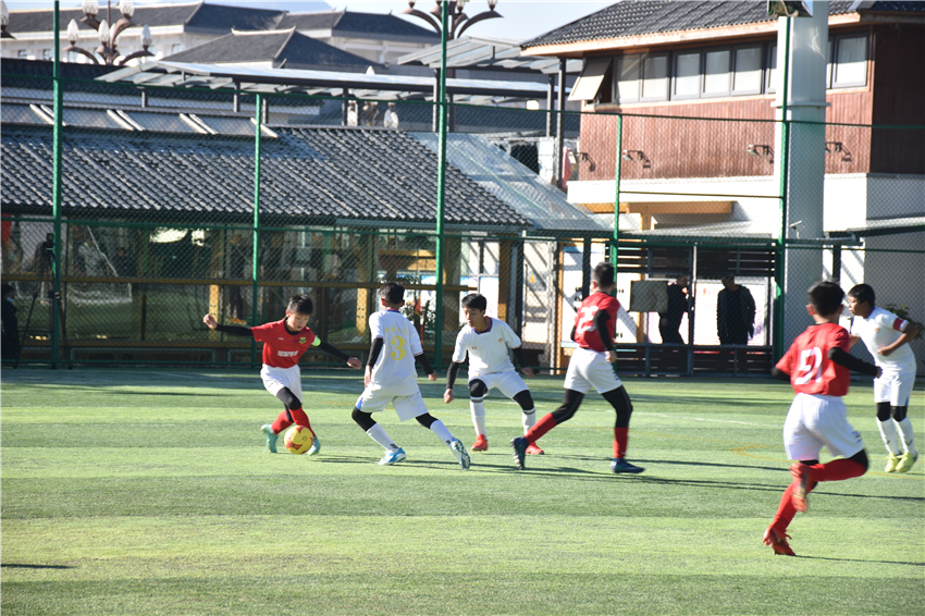 丽江足球青训俱乐部报名,丽江足球青训招生