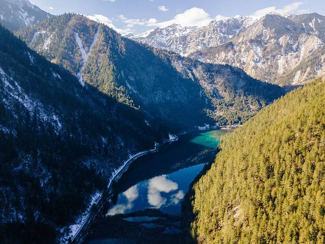 冬日九寨童话世界,九寨沟翠海蓝冰