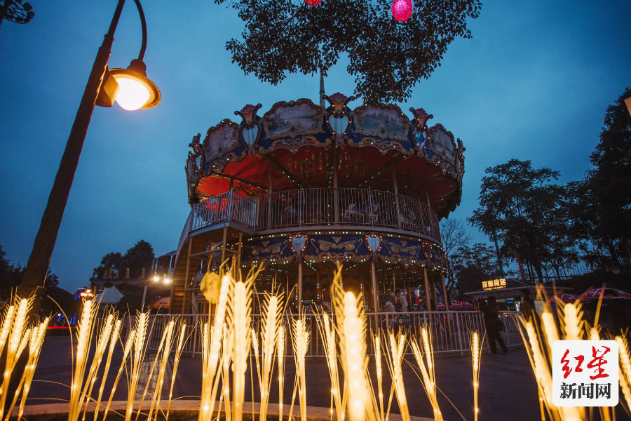 过年好去处！奇幻光影嘉年华盛装亮相温江国色天乡