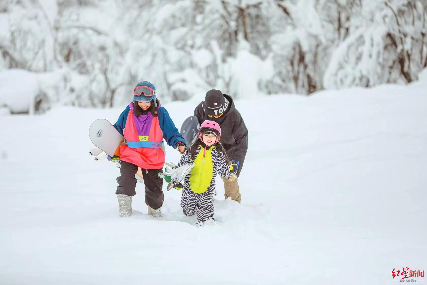 快看成都新年灯光秀来啦,好热闹的成都