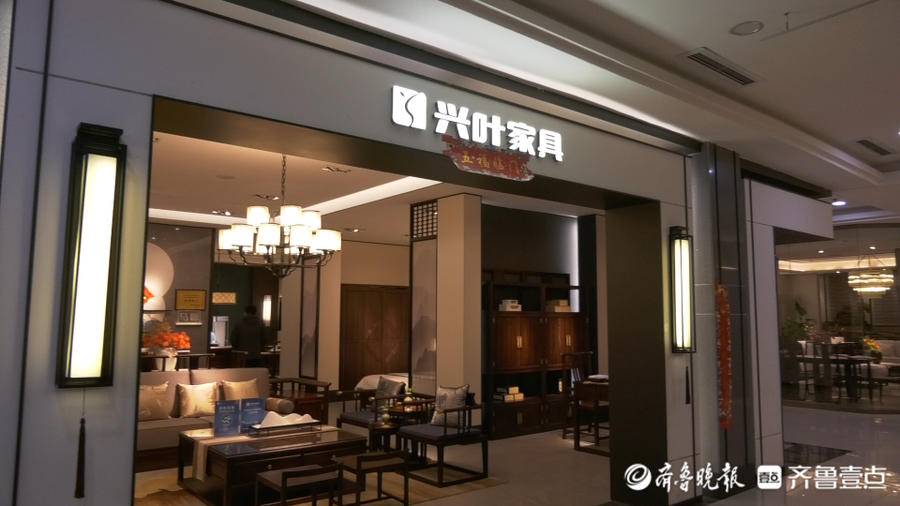 皮沙发掉了一点皮怎么修复,皮沙发破损修复师傅