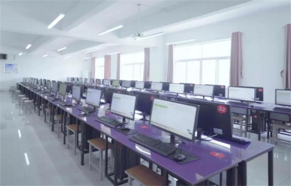 西安铁道技师学院特训营,西安铁道技师学院和铁路技术学院