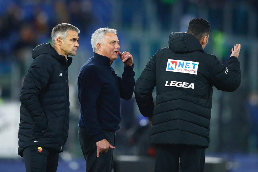 怼天怼地怼空气下句,怼天怼地怼空气后面一句