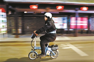 代驾小哥一个月挣了100元,代驾小哥如何月入过万