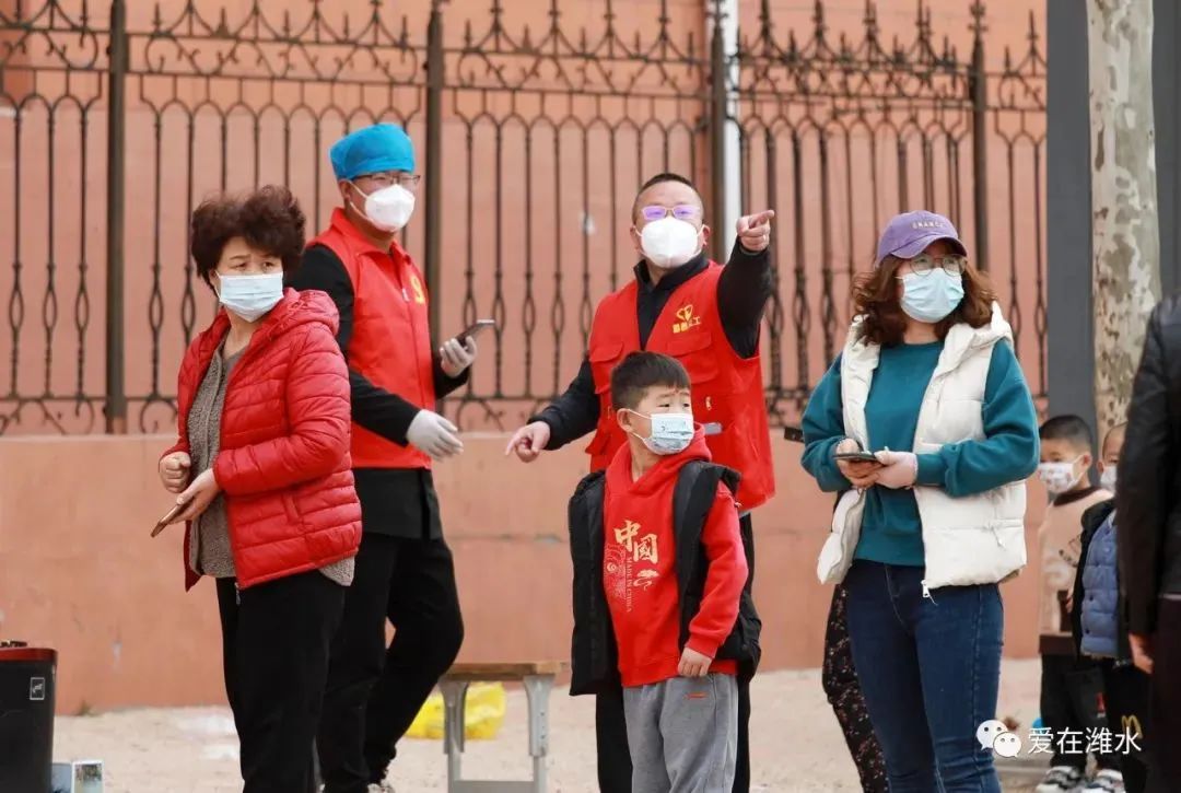 文明实践志愿者们,文明风采志愿者照片