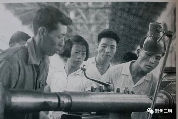 沪明情深！背后的故事不曾忘记