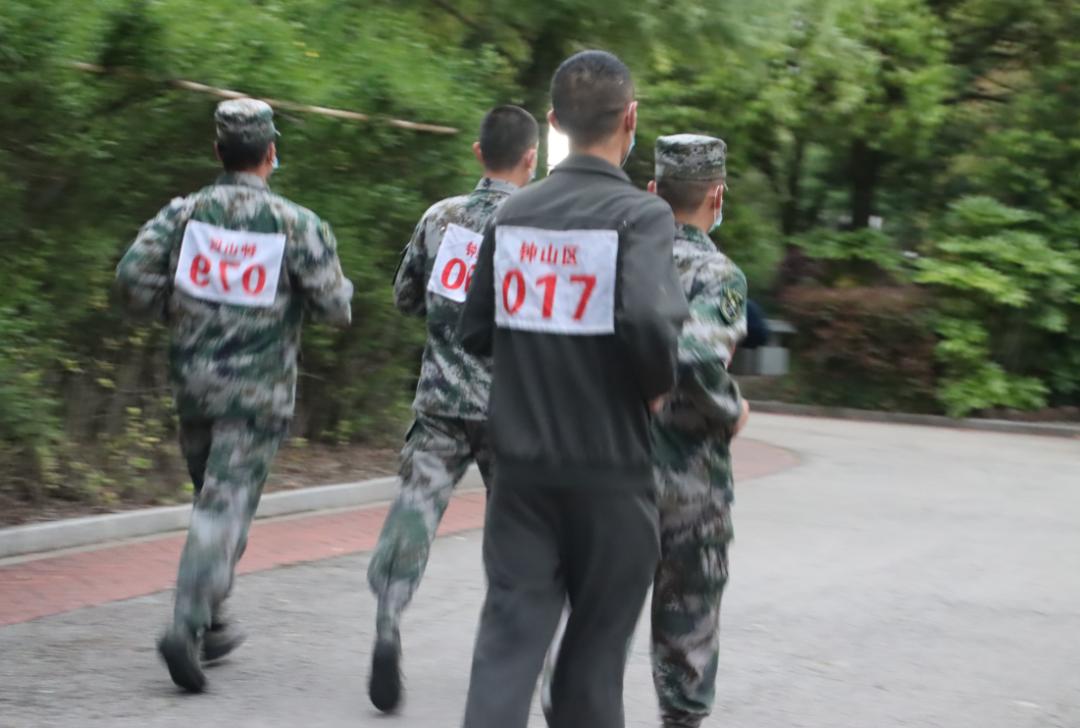 致敬战友们的图片,致敬战友的古诗句