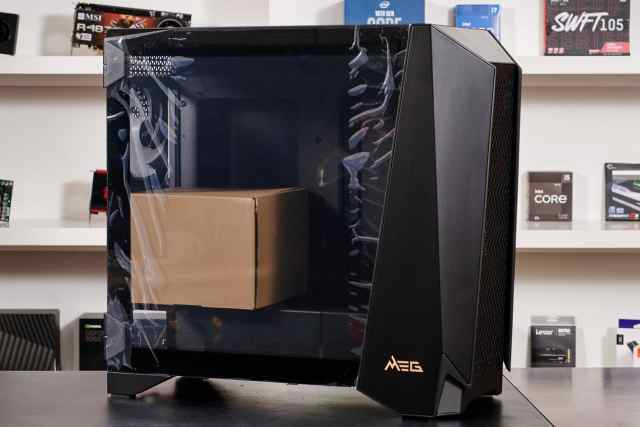 微星战神700机箱,微星700RL机箱