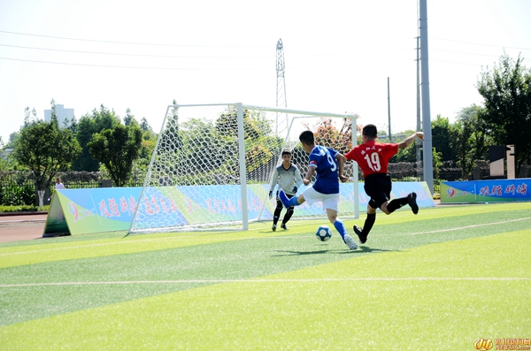 德阳首届！“旌城杯”青少年校园足球联赛正式开幕