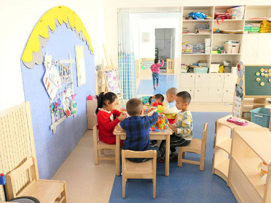 嘉兴教育援疆：倾情改善*疆新**沙雅幼儿园硬件设施和条件