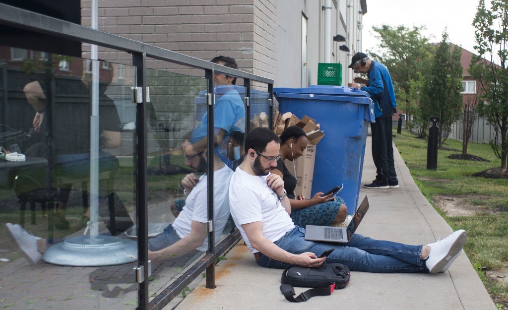 加拿大网络中断,加拿大无线网络运营商断网