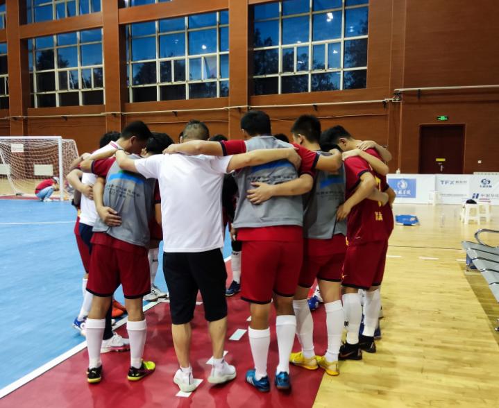 社会力量推动足球发展,陕西十七运西安五人制足球比赛