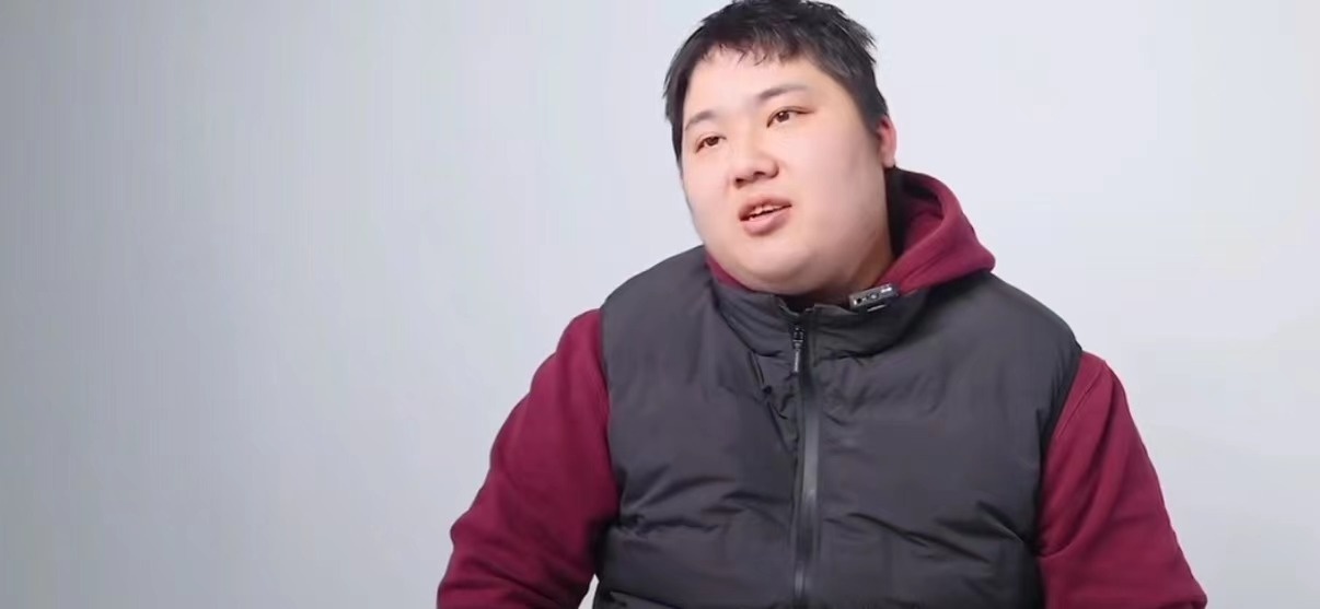 智障青年麦克斯简历,智障人士麦克斯视频