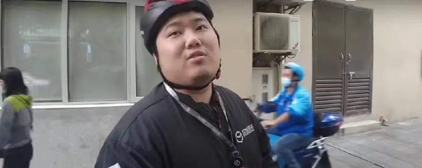 智障青年麦克斯简历,智障人士麦克斯视频