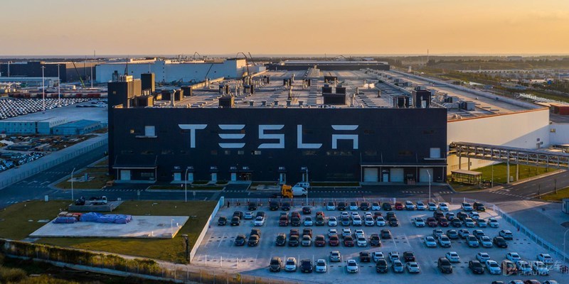 拼了？全年交付要做80万台！我们扒光了集度，终于知道它底气何来