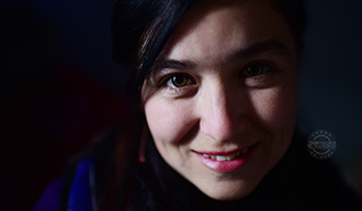 蜜蜂在金黄油菜花上采蜜视频,蜜蜂在油菜花采蜜