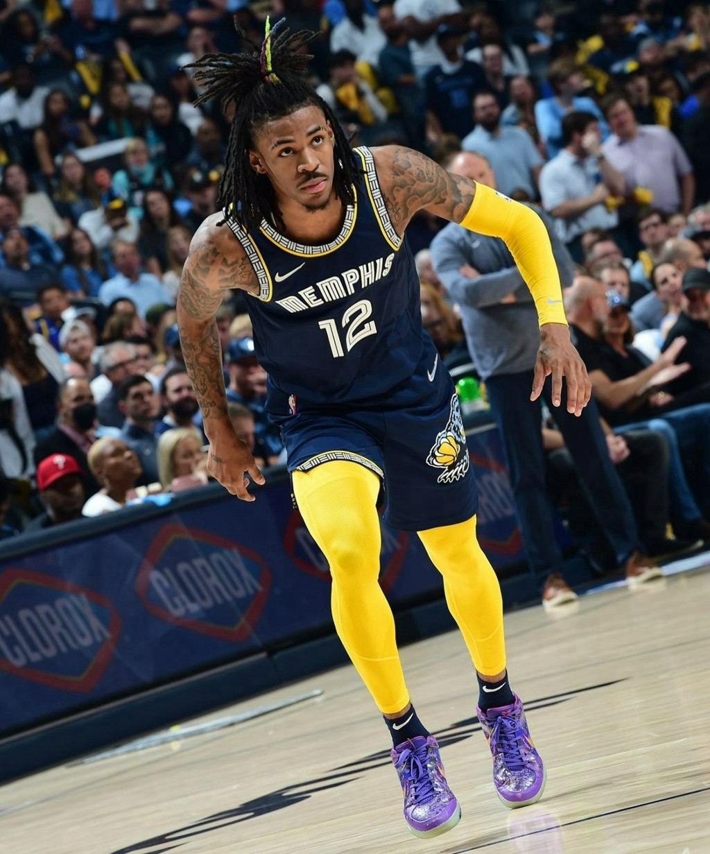 莫兰特个人签名鞋,莫兰特早期logo