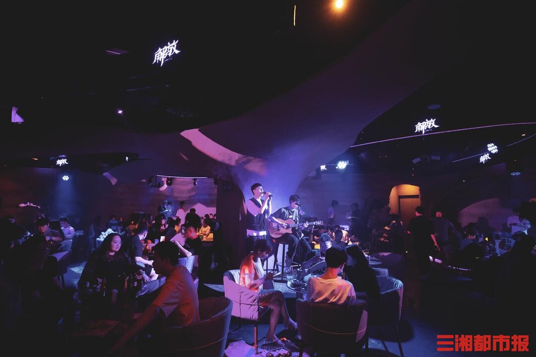 闹中取静，长沙露营餐吧火了