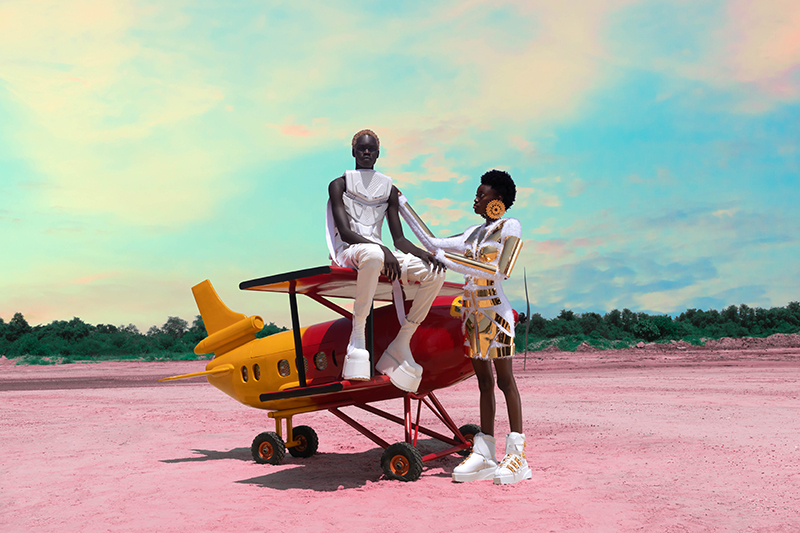 今日消费资讯：BALMAIN带来2022秋冬系列全新大片、YIN隐入驻连卡佛