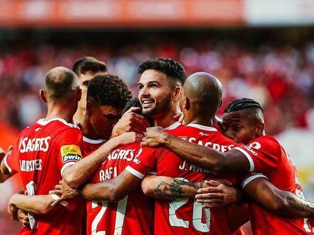 葡超两支队伍进入欧冠,葡超球队进入欧冠八强