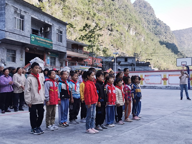 广西都安:“五位一体”治村探索基层治理新模式