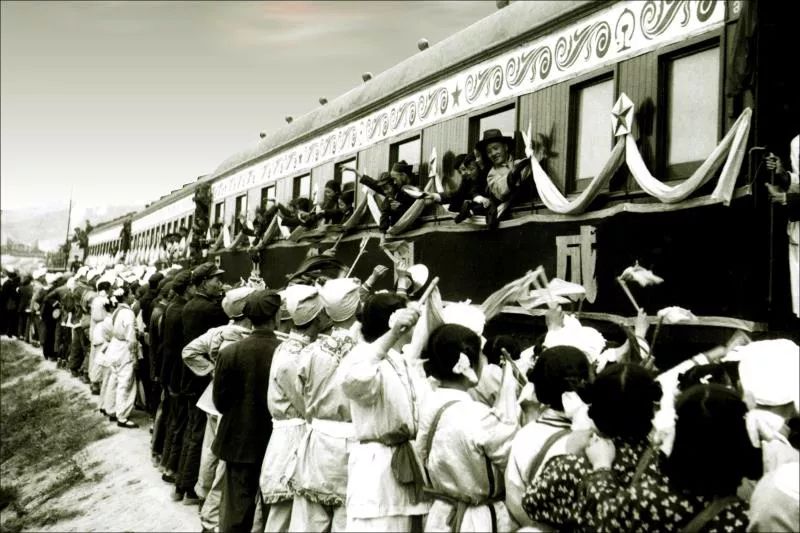 冯沙驼散文,冯沙驼简介