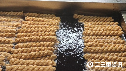 「乡村振兴」陈仓区以特色产业推动乡村振兴，一麻花厂年入近300万元