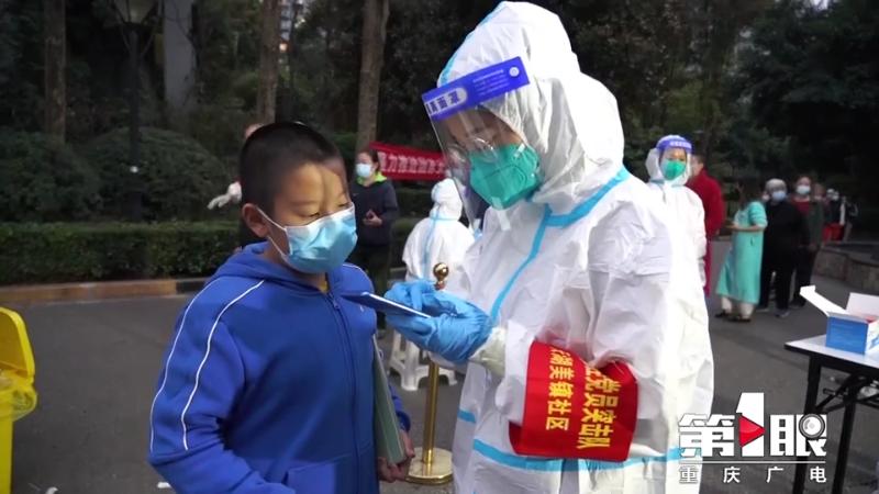 “我需要点药!”“我们帮你去买!”这样的暖心“代购”可以有