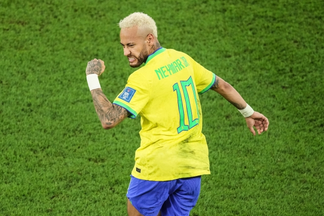 足球世界杯记者说｜潘昱龙：可靠的设备让摄影师事半功倍