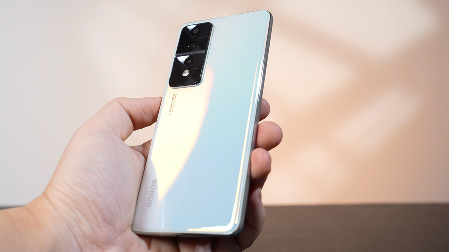 荣耀80gt游戏极限续航测试,荣耀80和荣耀80gt哪个玩游戏好