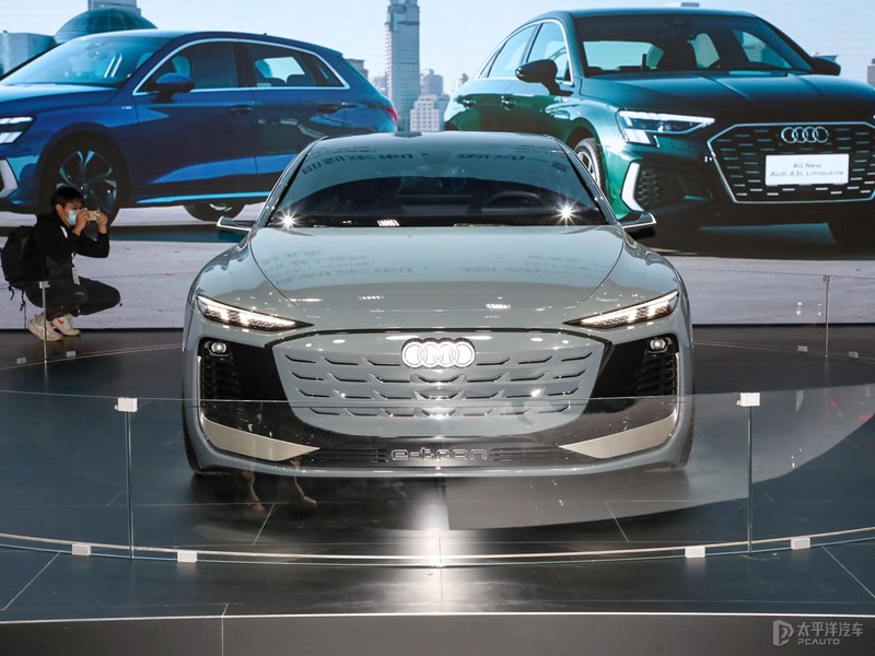 4.4t的宝马x5,4.4t的宝马x5m加多少号汽油