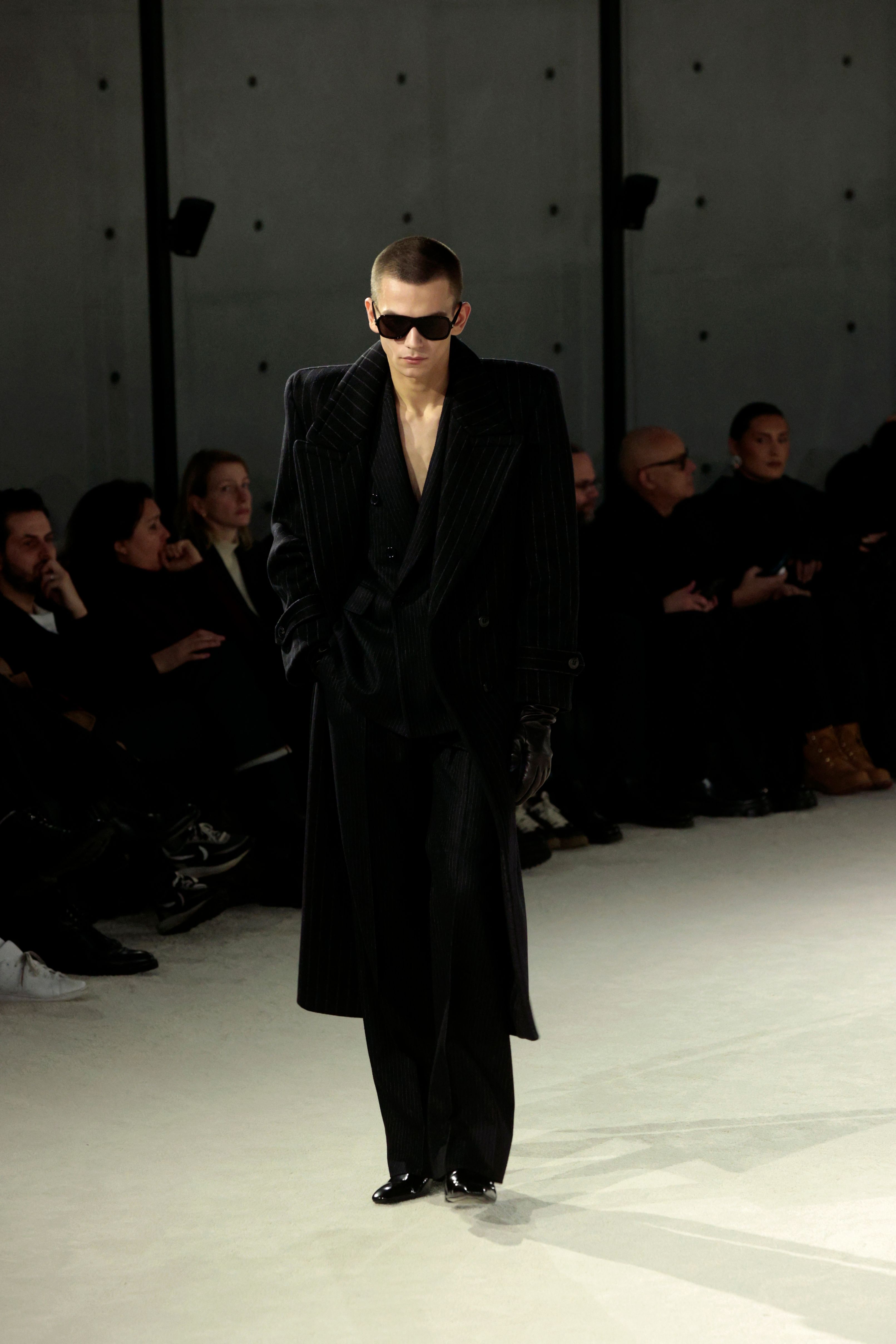 圣罗兰巴黎时装周男装,巴黎时装周圣罗兰男装