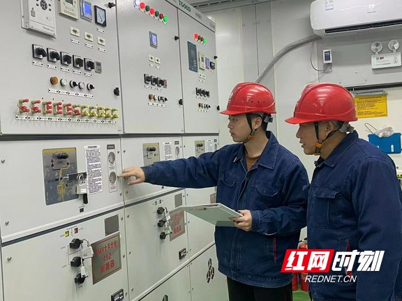 春节我在岗文章300字,春节我在岗坚守不打烊