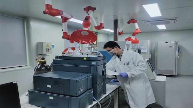 股价跳水难挡新药研发热潮,黑*药马**企脱颖而出