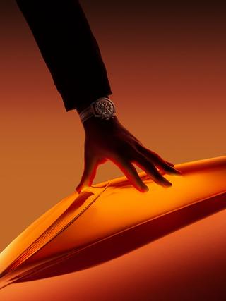 TAGHEUER泰格豪雅推出泰格豪雅卡莱拉系列(CARRERA)保时捷ORANGERACING计时码表