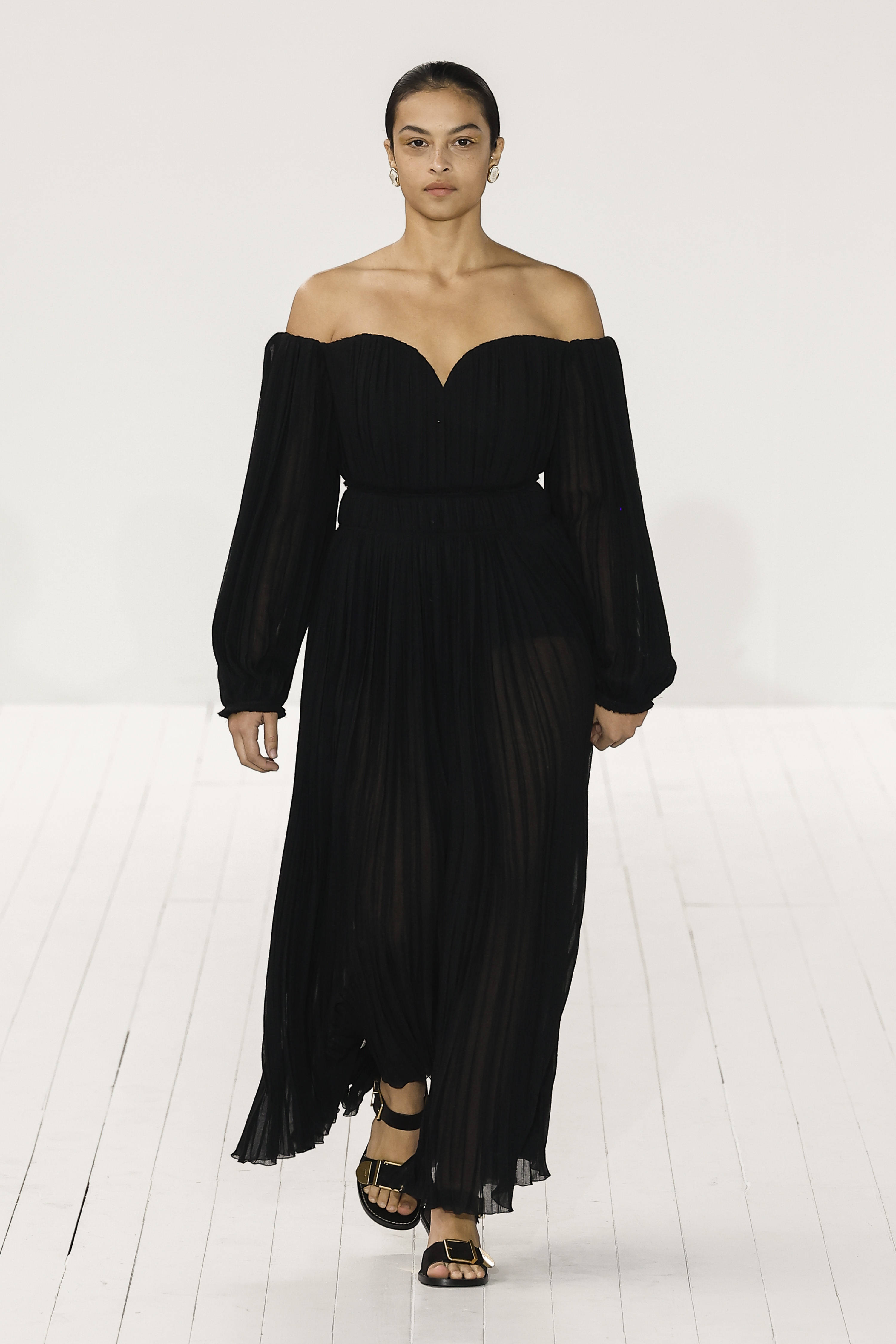 蔻依时装周,蔻依巴黎时尚时装周