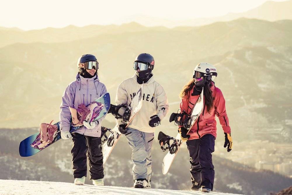 一个职业滑雪能赚多少,滑雪行业怎么赚100万