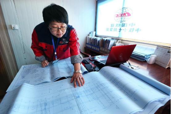 扎根电网施工一线爱岗敬业,班组天地杂志封面