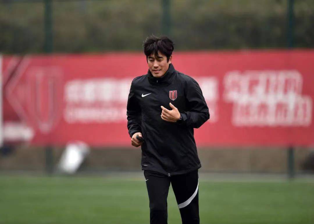 成都蓉城主帅徐正源专访,徐正源续约成都蓉城