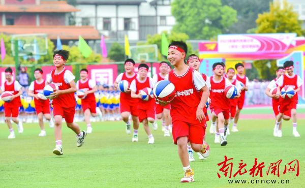 蓬安阳光健身队,蓬安二中阳光体育