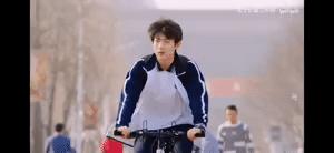 少年感拉满!内娱新鲜宝藏小生大盘点,这就是养成系的快乐?