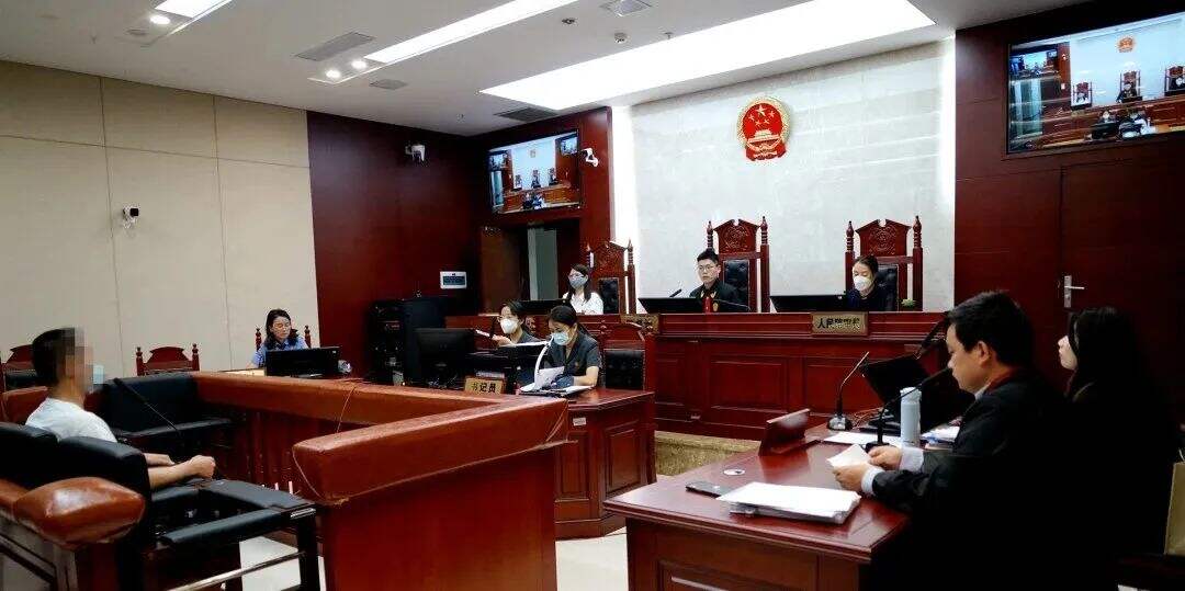 远离帮信犯罪！南方电网有限责任公司工作人员“零距离”旁听庭审