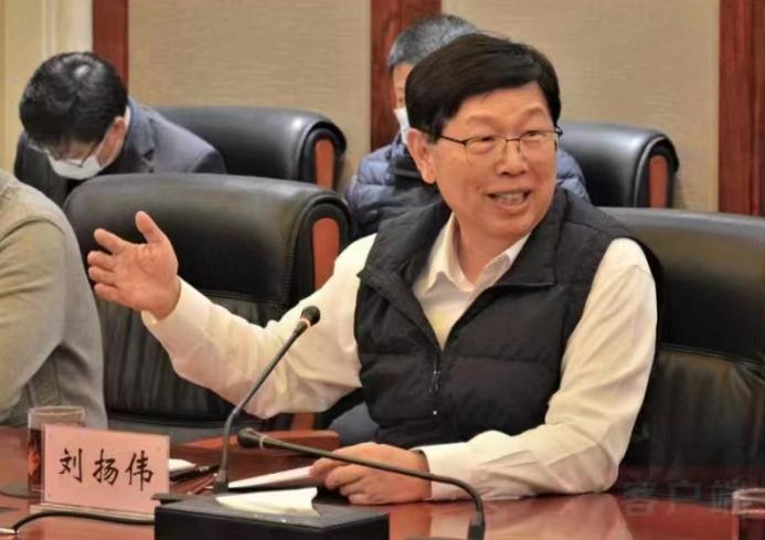 富士康董事长刘扬伟安全承诺,富士康总裁刘扬伟接受bbc采访