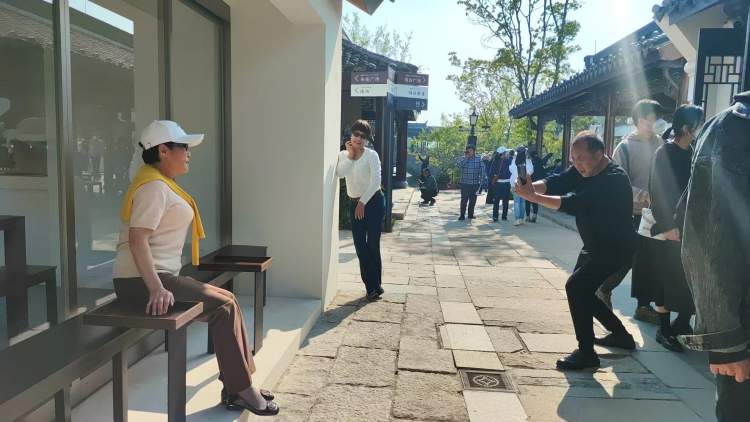 “五一”人气预警！上海这座“公园里的新天地”即将开业！打卡古宅小店、体验非遗游船，近千平宠物公园免费玩