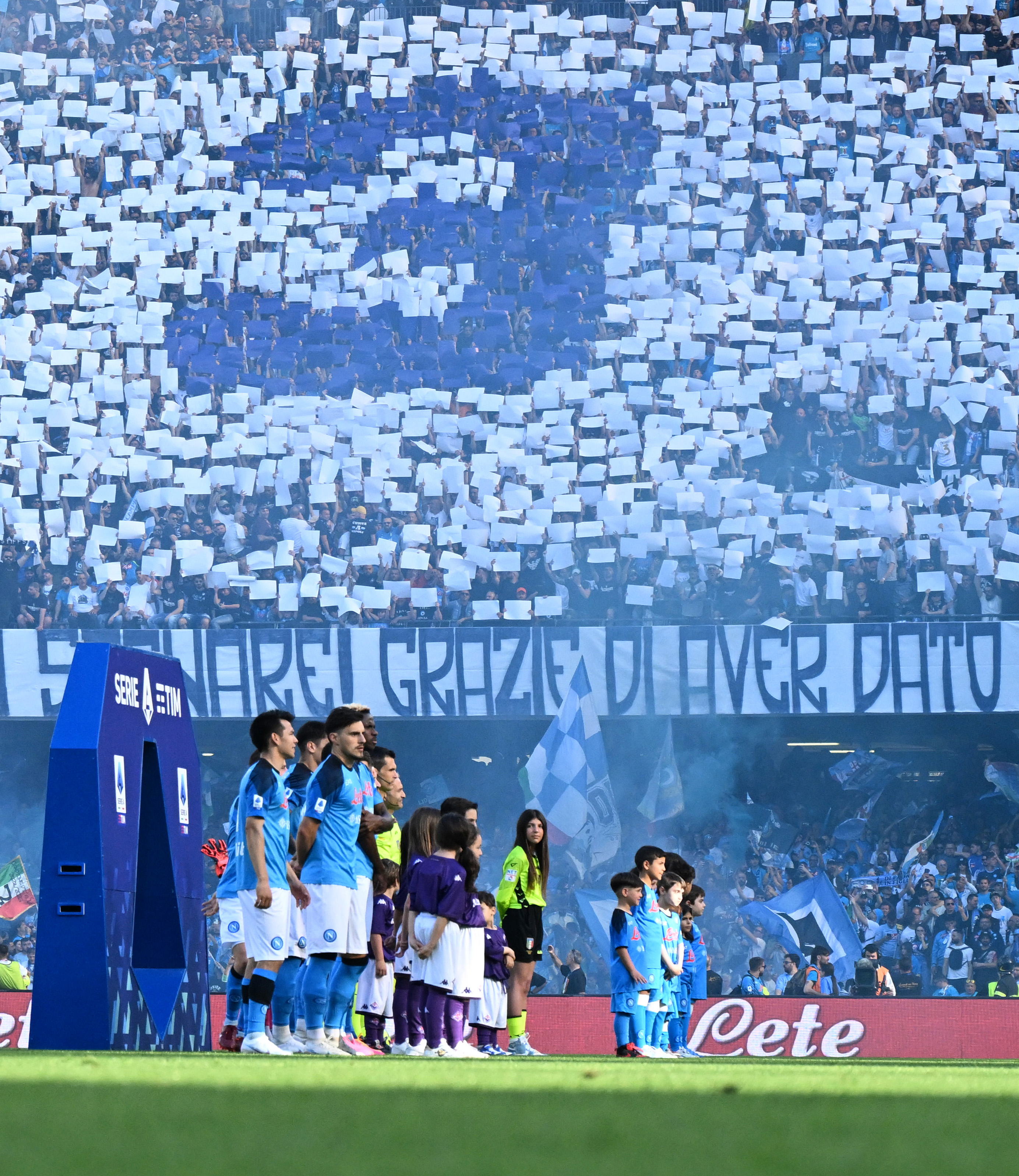 体育足球意甲罗马胜萨勒尼塔纳,体育足球欧冠