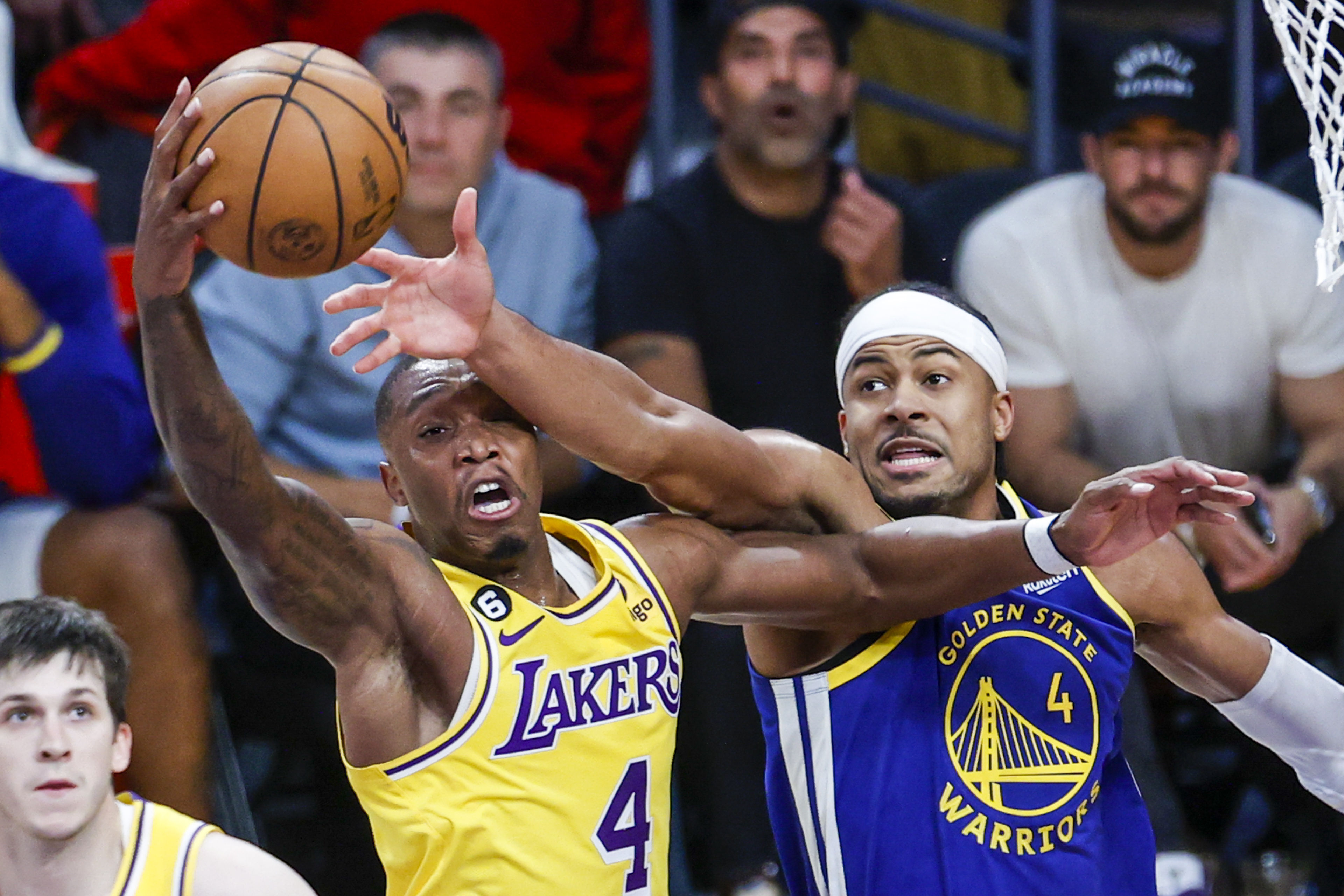 nba常规赛湖人坐镇主场迎战勇士,nba勇士胜湖人队