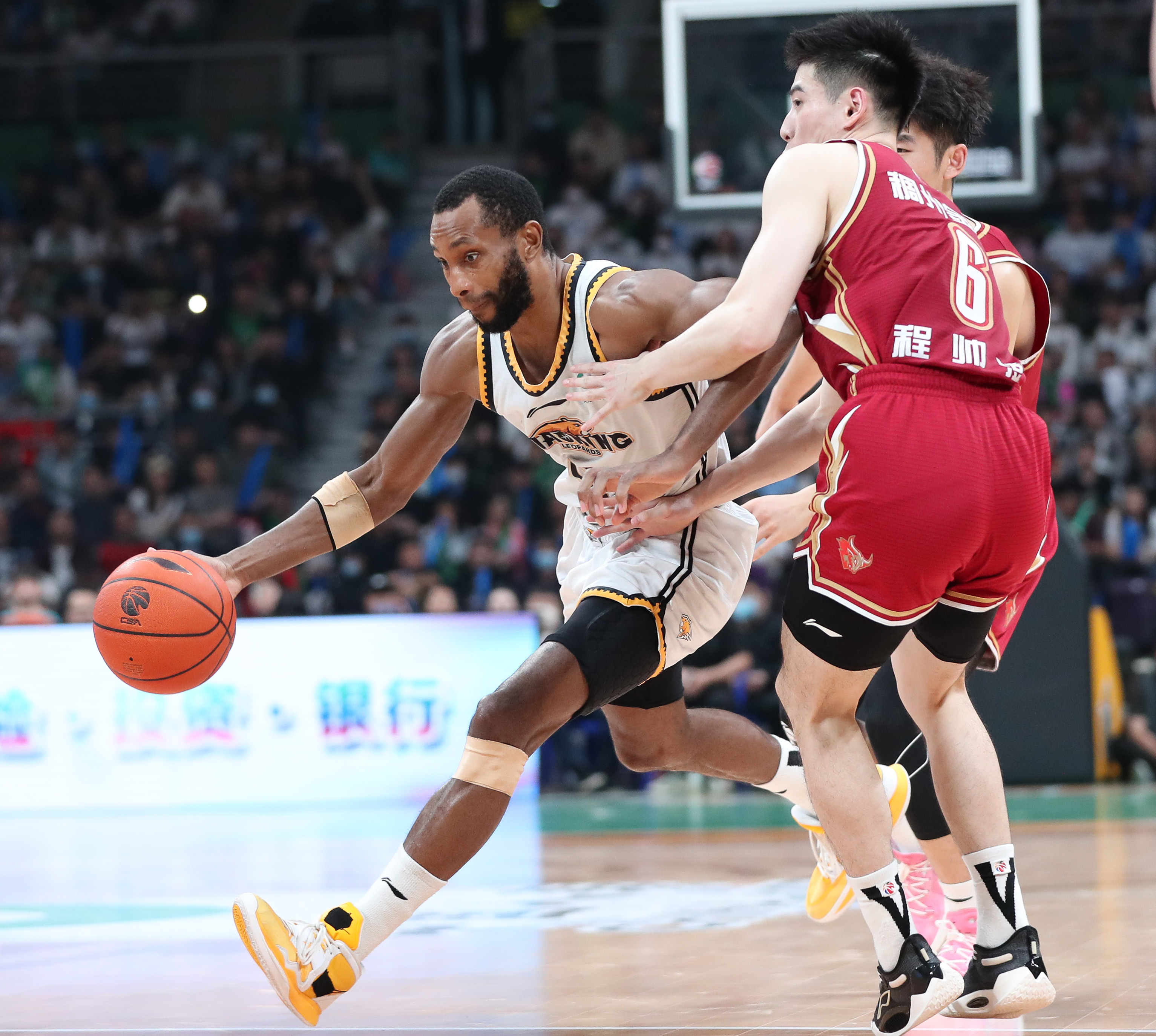 体育篮球cba,浙江稠州金租vs辽宁本钢直播