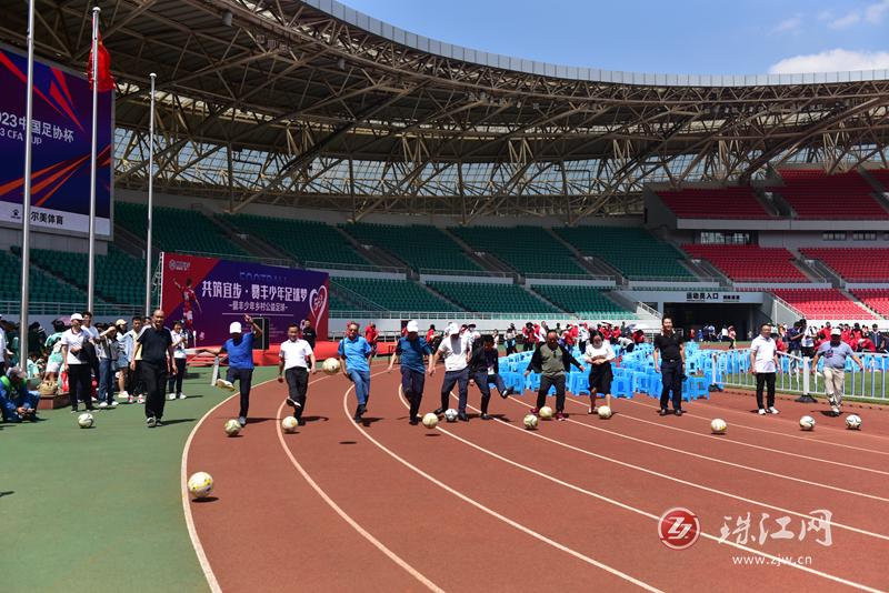 曲靖市青少年足球比赛,2023中国足协杯曲靖赛区