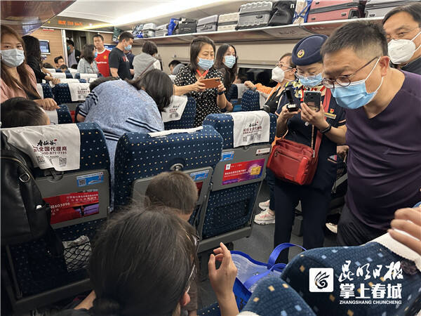 开屏早间新闻,开屏今日资讯